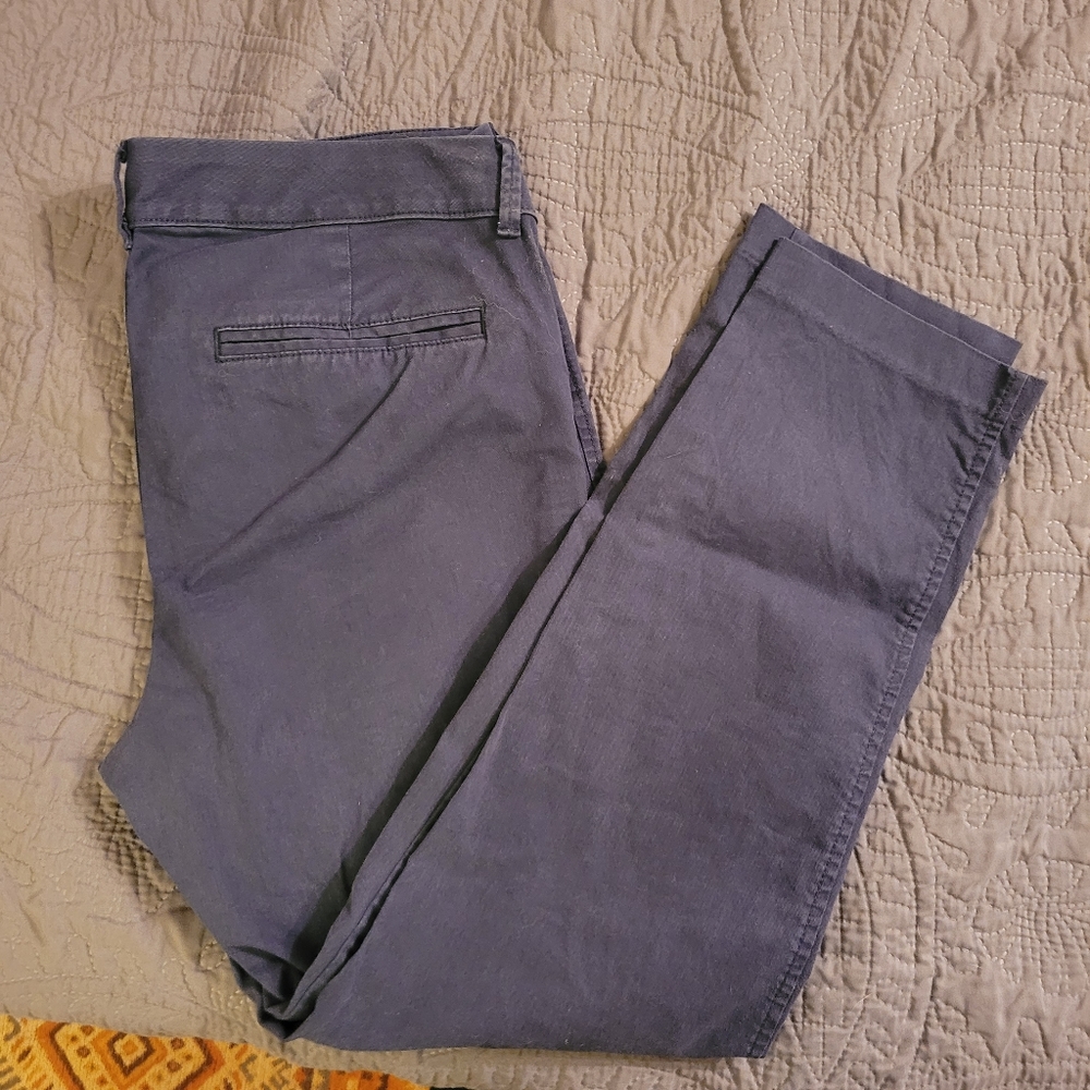 Old Navy Pixie Pants - Size 8 - Navy